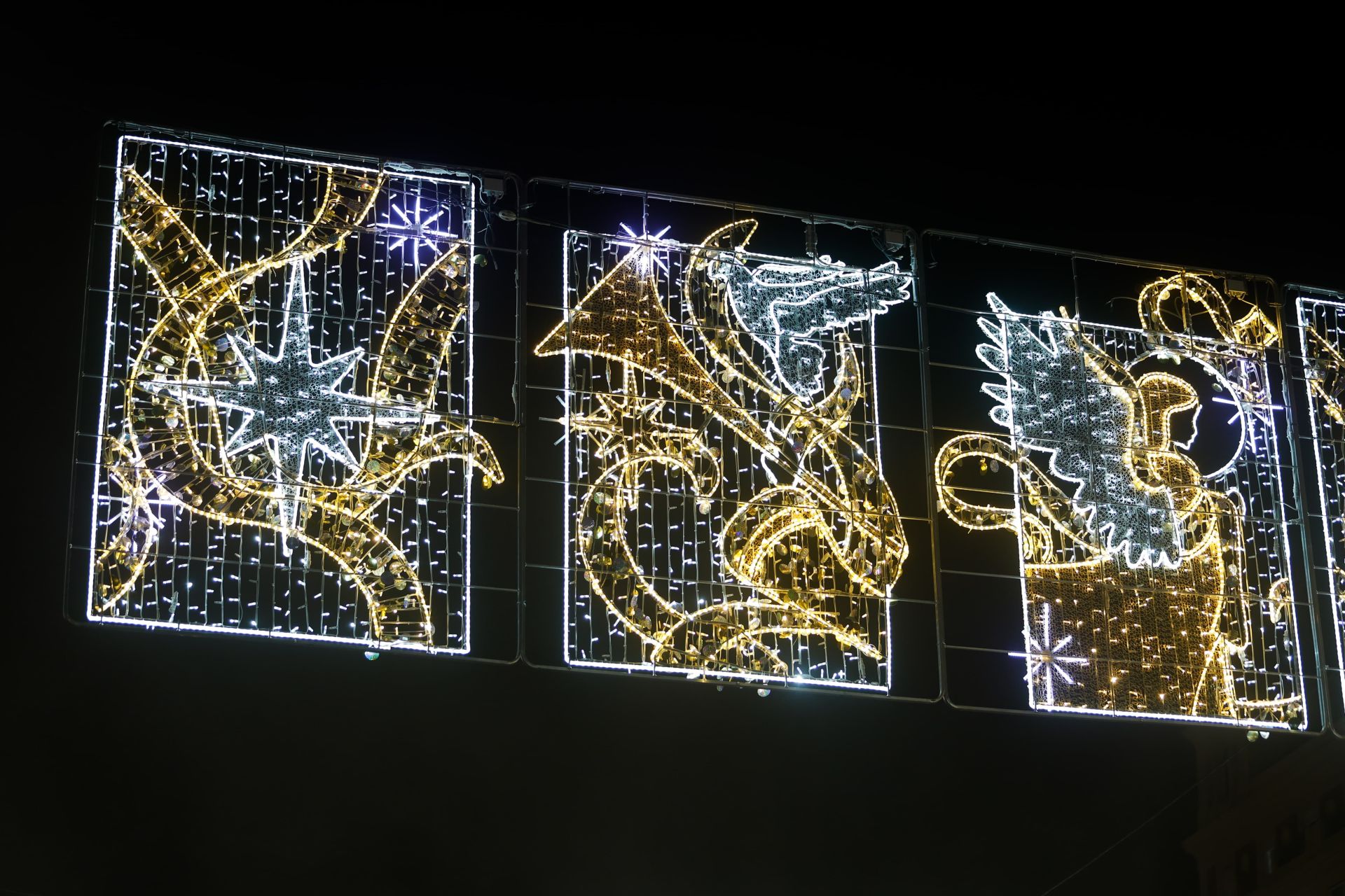 Malaga&#039;s big Christmas switch-on - in pictures